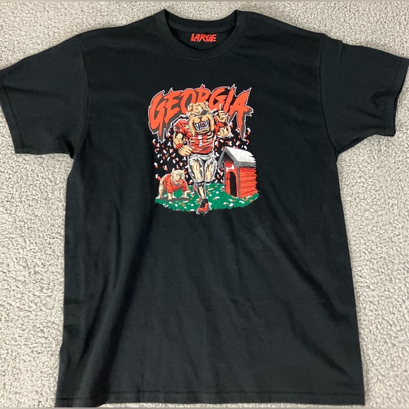 Georgia Bulldog Zombie Skeleton College Mascot Doghouse Confetti Black Tee - Picture 2 of 4